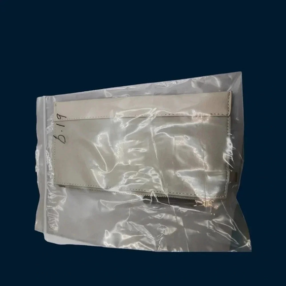 Two tone clutch purse bag - Picture 7 of 7